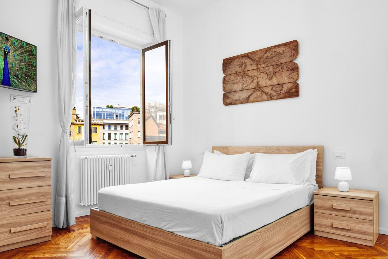 Exclusive 3 Bedrooms Apartment Near Duomo Milaan Buitenkant foto